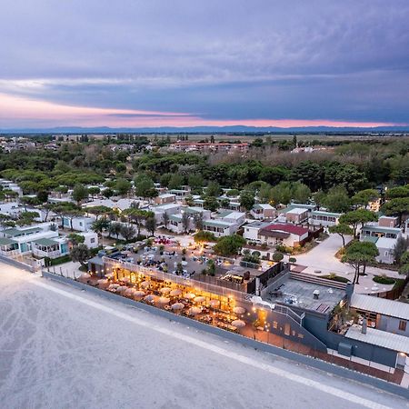 Club Del Sole Pini Boutique Resort Punta Marina Bagian luar foto