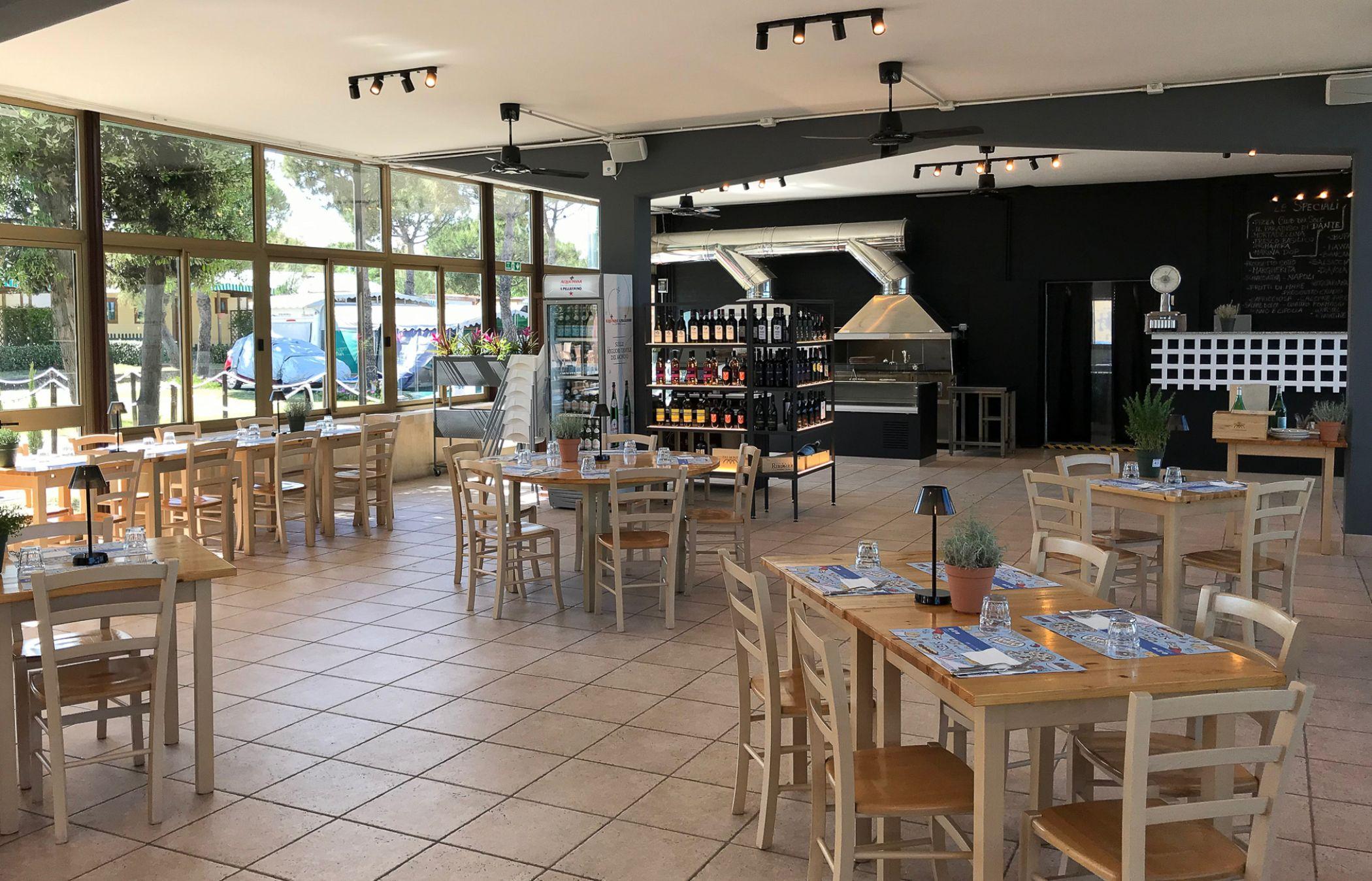 Club Del Sole Pini Boutique Resort Punta Marina Bagian luar foto
