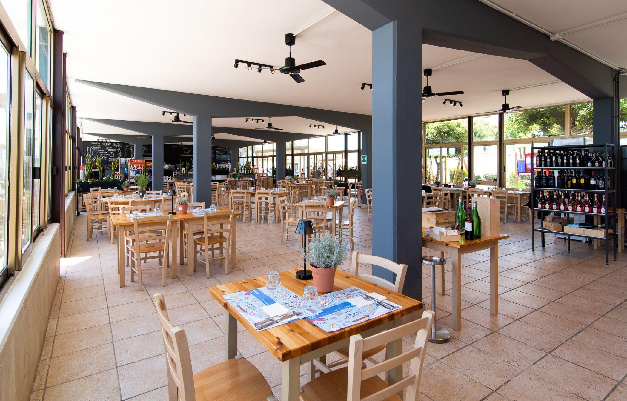 Club Del Sole Pini Boutique Resort Punta Marina Bagian luar foto